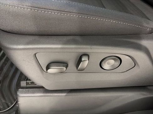 New 2026 Chevrolet Silverado 1500 LT image 12