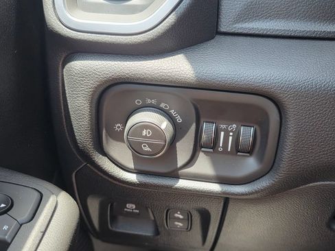 Certified 2026 RAM 1500 Big Horn RWD image 33