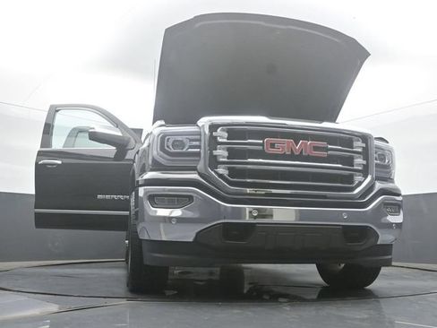 Used 2018 GMC Sierra 1500 SLT AWD/4WD image 60