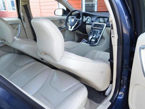 Used 2013 Volvo S60 T5 image 45
