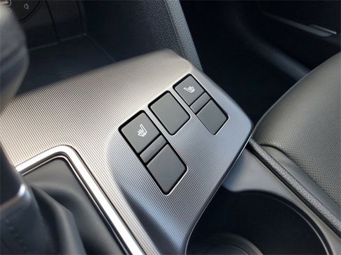 New 2026 Kia Sportage EX w/ EX Panorama Roof Package image 43