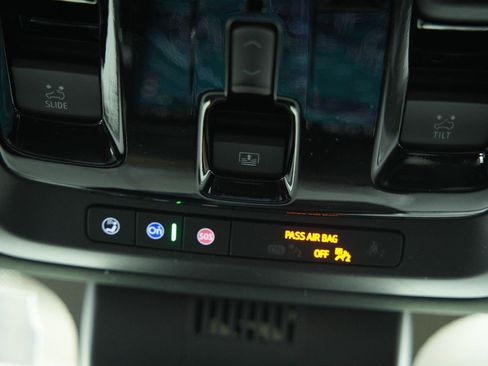 New 2026 GMC Yukon Denali w/ Denali Reserve Package AWD/4WD image 49