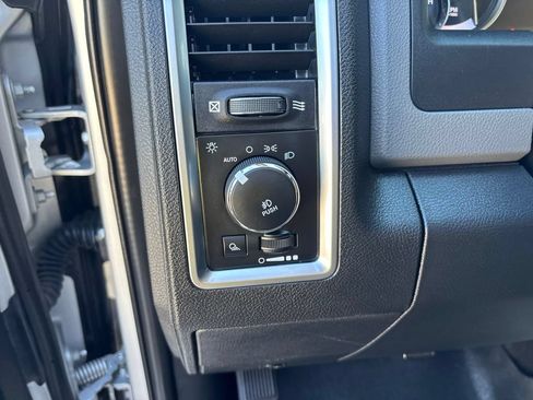 Used 2017 RAM 1500 Big Horn AWD/4WD image 18