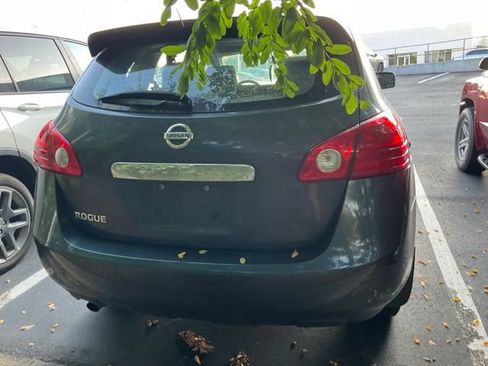 Used 2013 Nissan Rogue S FWD image 6