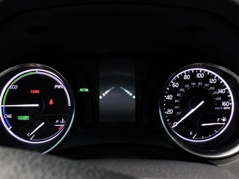 Used 2018 Toyota Camry LE w/ Audio Package FWD image 24