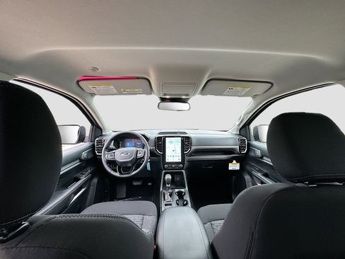 New 2025 Ford Ranger XLT w/ FX4 Off-Road Package image 16