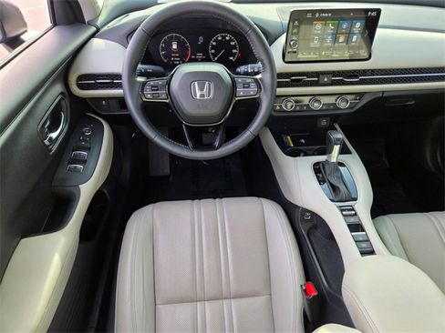 Certified 2023 Honda HR-V EX-L image 15