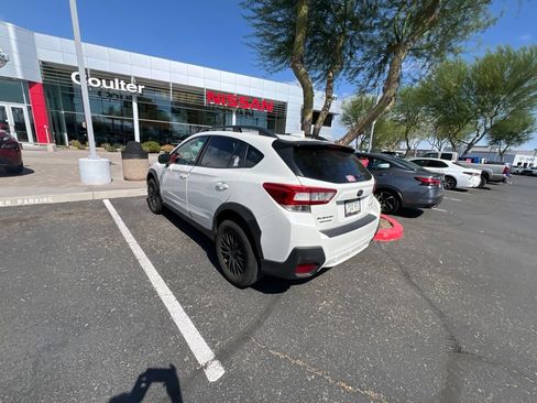 Used 2018 Subaru Crosstrek 2.0i Premium w/ Popular Package #3 AWD/4WD image 6