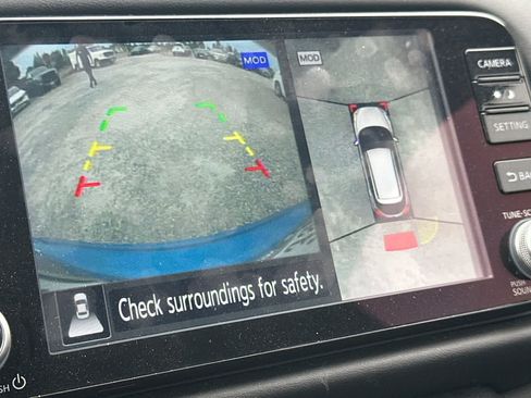 Certified 2023 Nissan Kicks SR FWD image 21