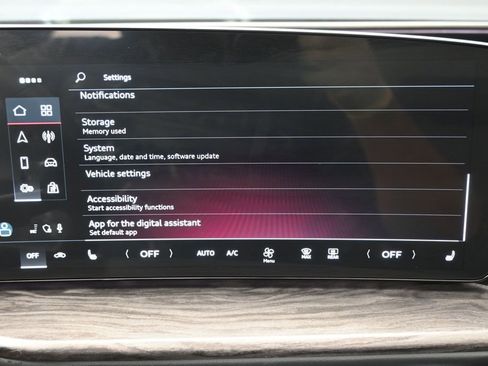 Used 2025 Audi Q5 Premium w/ Convenience Package AWD/4WD image 23