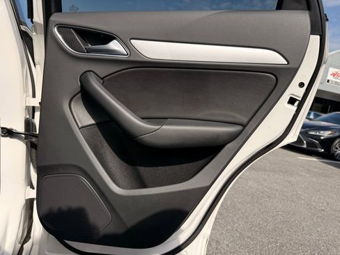 Used 2017 Audi Q3 2.0T Premium image 28