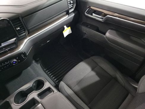 New 2026 Chevrolet Silverado 1500 LT w/ Safety Package AWD/4WD image 13
