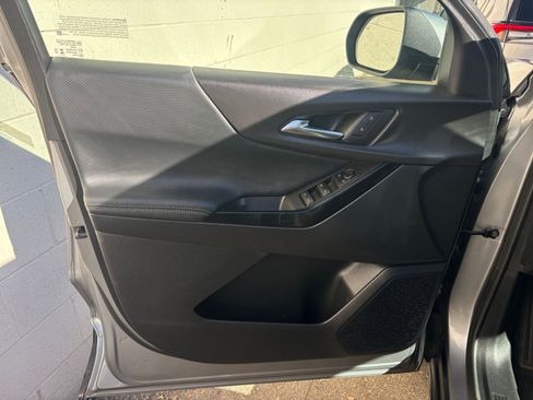 Used 2025 Chevrolet Equinox LT image 20