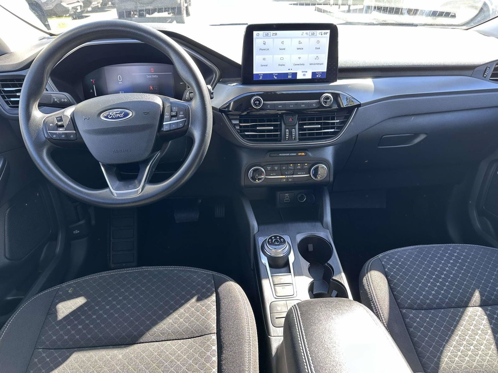 Used 2025 Ford Escape Active AWD/4WD image 16