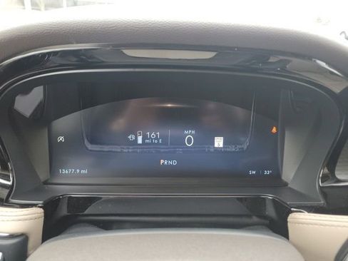 Certified 2024 Lincoln Corsair AWD image 31