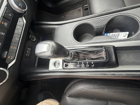Used 2022 Nissan Altima 2.5 SR w/ Midnight Edition Package FWD image 23