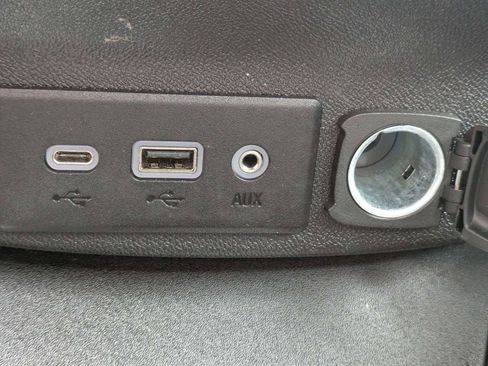 Used 2024 Chevrolet Malibu LT FWD image 22