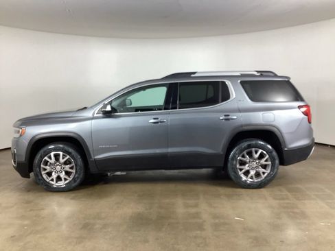 Used 2021 GMC Acadia SLT w/ Technology Package AWD/4WD image 8