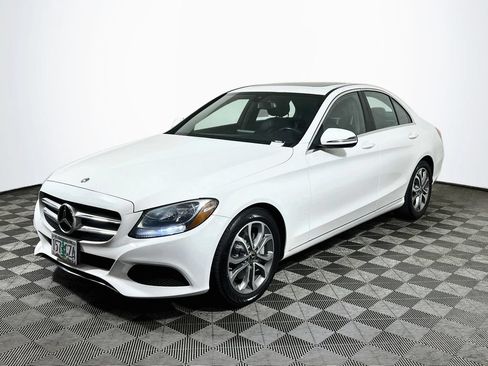 Used 2018 Mercedes-Benz C 300 Sedan image 3