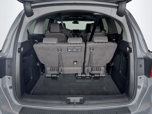 Certified 2024 Honda Odyssey Elite image 28