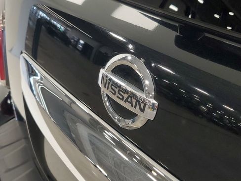 Used 2018 Nissan Armada Platinum image 7