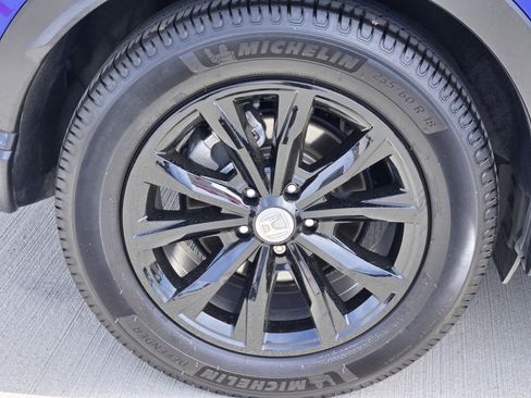 Certified 2024 Honda CR-V EX image 10