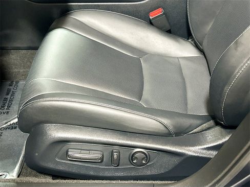 Used 2025 Honda Accord EX-L image 15