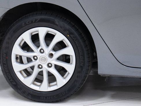 Used 2018 Nissan Sentra SV FWD image 51