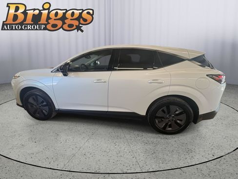 Used 2025 Nissan Murano SL w/ Cargo Package AWD/4WD image 2