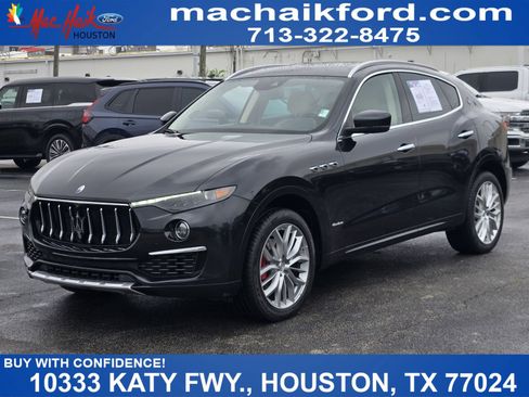 Used 2019 Maserati Levante GranLusso AWD/4WD image 1