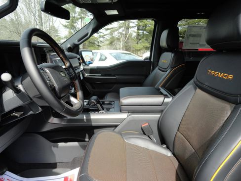 New 2025 Ford F150 Tremor w/ Equipment Group 402A High image 13