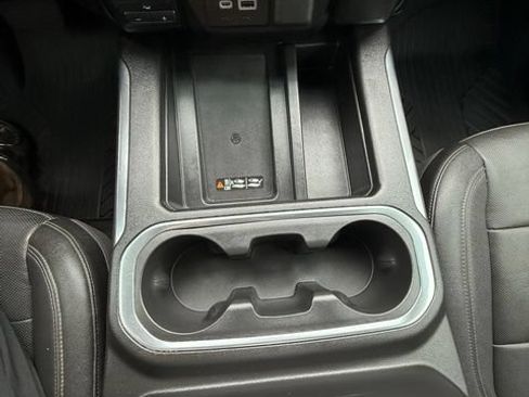 Used 2023 Chevrolet Silverado 2500 LTZ AWD/4WD image 21