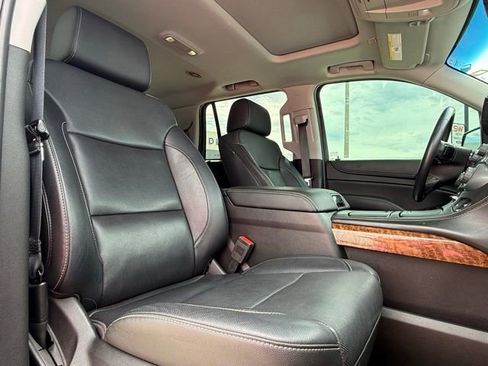 Used 2018 Chevrolet Tahoe Premier w/ RST 6.2L Performance Edition AWD/4WD image 15