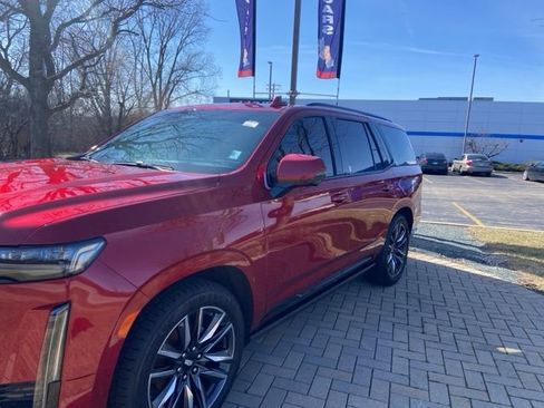 Used 2021 Cadillac Escalade Sport w/ Driver Assist Tech Package image 2