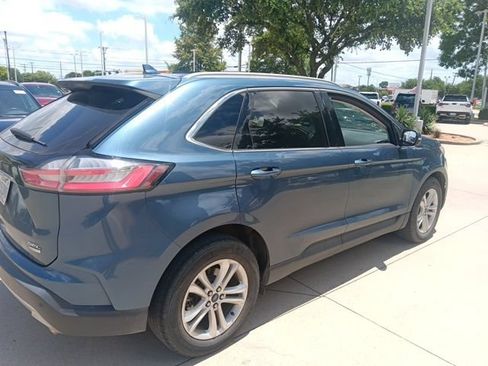 Used 2019 Ford Edge SEL w/ Equipment Group 201A FWD image 5