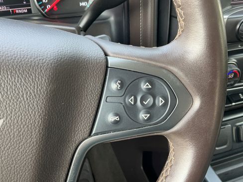 Used 2015 Chevrolet Silverado 1500 LTZ AWD/4WD image 34