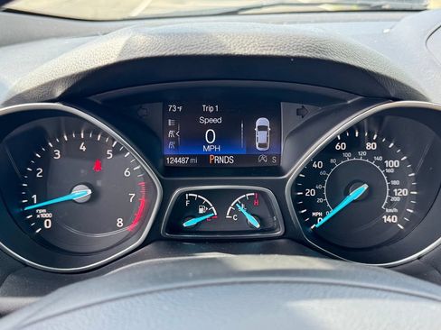 Certified 2017 Ford Escape Titanium FWD image 28