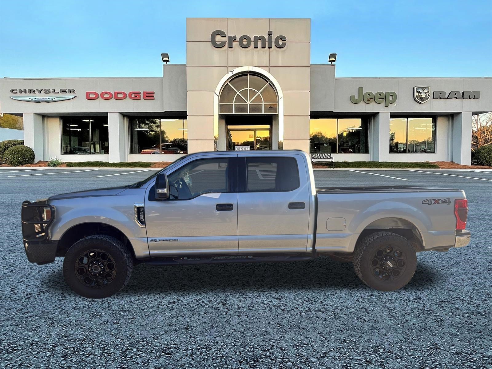 Used 2020 Ford F250 XLT AWD/4WD image 8