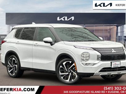 Used 2024 Mitsubishi Outlander SE