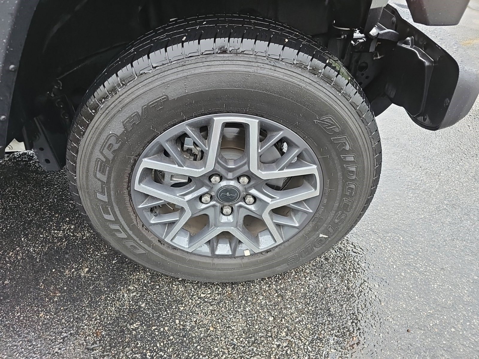 Used 2025 Jeep Wrangler Unlimited Sahara AWD/4WD image 9