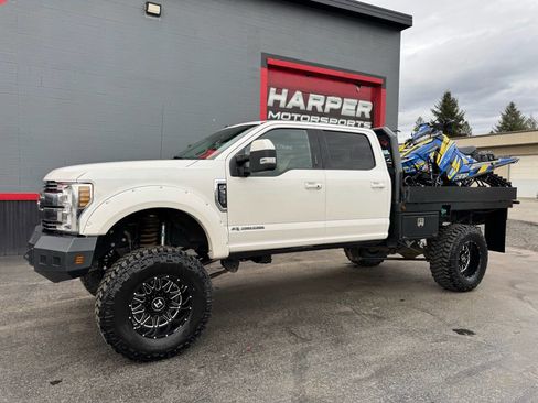 Used 2019 Ford F350 Lariat w/ Lariat Ultimate Package image 9