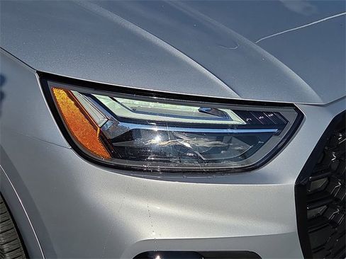 Certified 2023 Audi Q5 2.0T Premium Plus w/ Premium Plus Package image 9