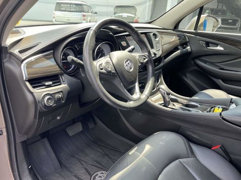 Used 2019 Buick Envision Essence FWD image 15