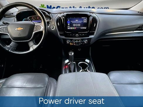 Used 2020 Chevrolet Traverse LT w/ LT Premium Package image 8