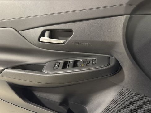 New 2026 Nissan Sentra SV w/ Floor Mat Package FWD image 6