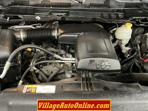Used 2016 RAM 1500 Big Horn AWD/4WD image 37