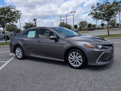 Certified 2023 Toyota Camry LE FWD image 2