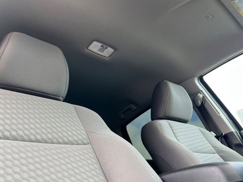 Used 2022 Toyota Tacoma SR image 19