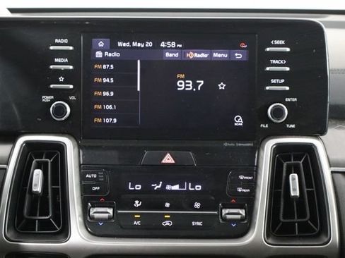 Used 2021 Kia Sorento S w/ Panoramic Sunroof Package FWD image 29