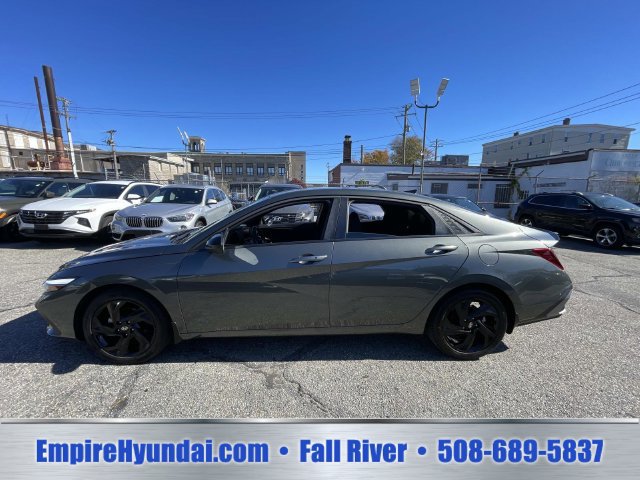 Used 2026 Hyundai Elantra Sport FWD image 5